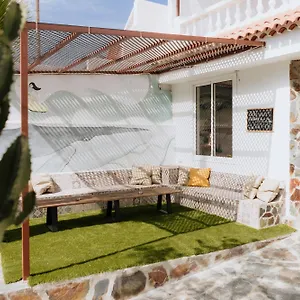 Хостел Endless Summer (adults Only), Адехе